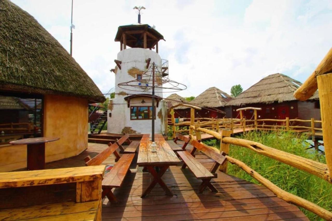 Overwater Cottage - Slovak Tahiti, Senec Eksteriør bilde