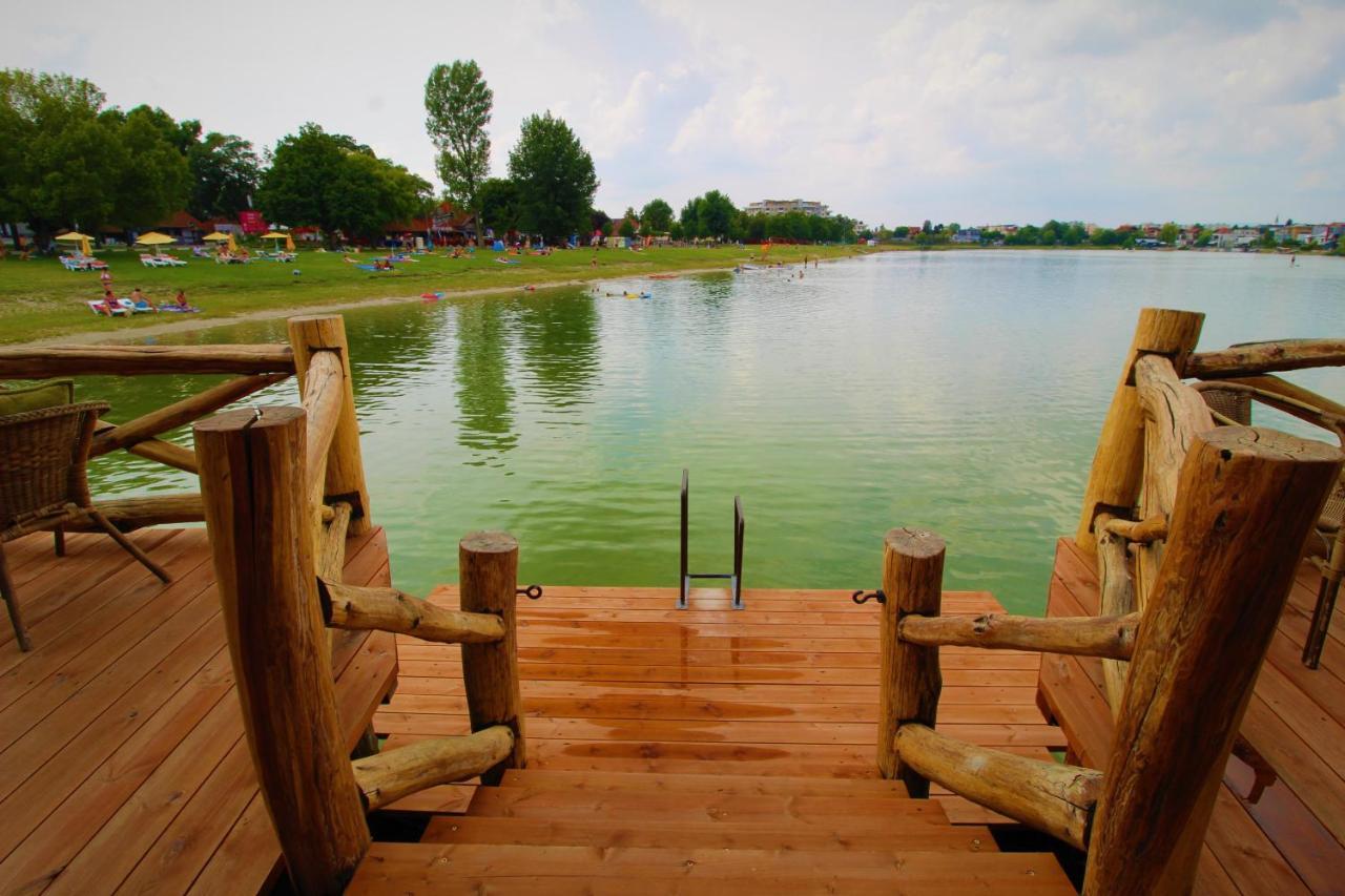 Overwater Cottage - Slovak Tahiti, Senec Eksteriør bilde